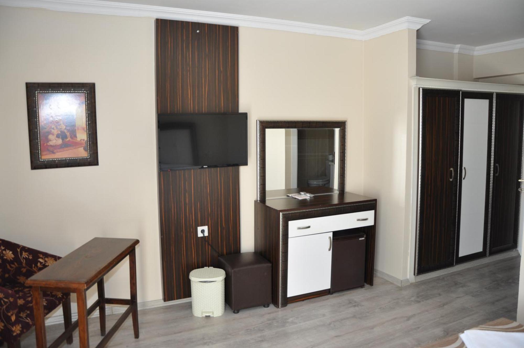 Konak Eurobest Otel Izmir Exterior photo