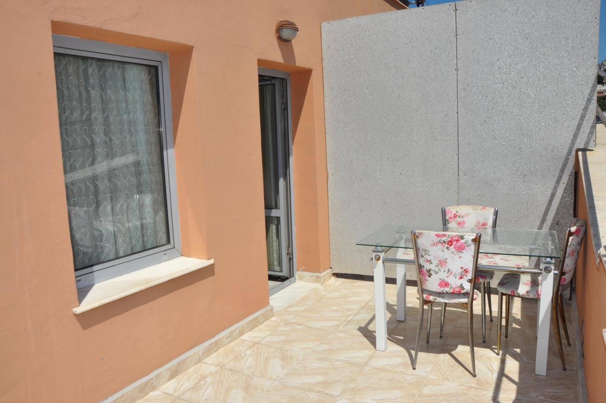 Konak Eurobest Otel Izmir Exterior photo
