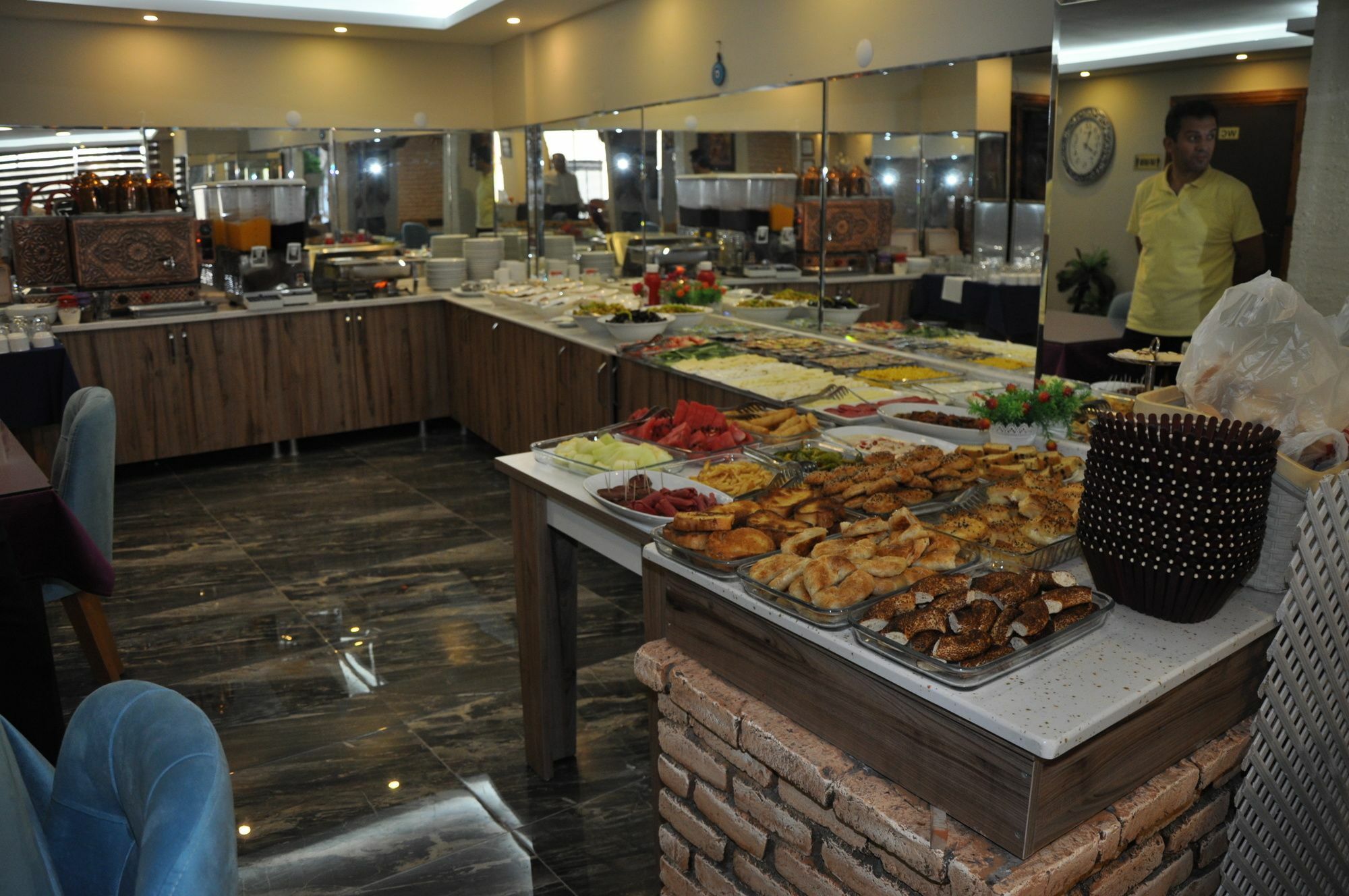 Konak Eurobest Otel Izmir Exterior photo